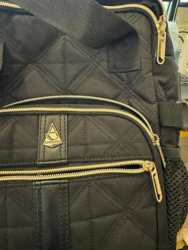 Aerolite 40x20x25 zaino nero 20L Ryanair trapuntato riciclato