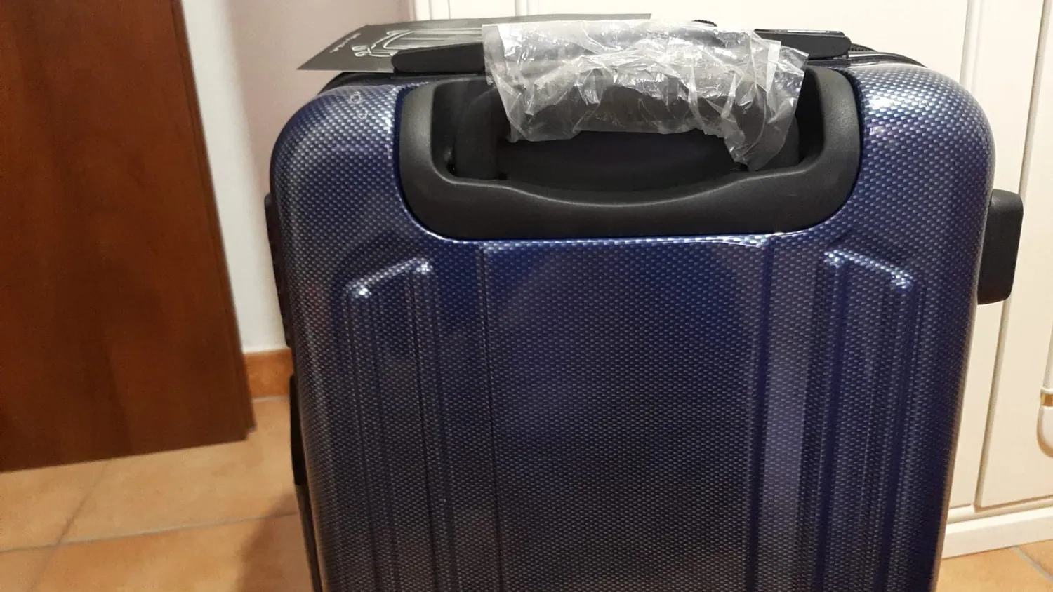 CABIN GO 5610 Trolley Rigido 55x40x20 44L Effetto Carbonio